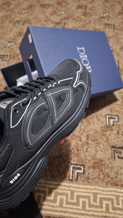 Маратонки Dior b30