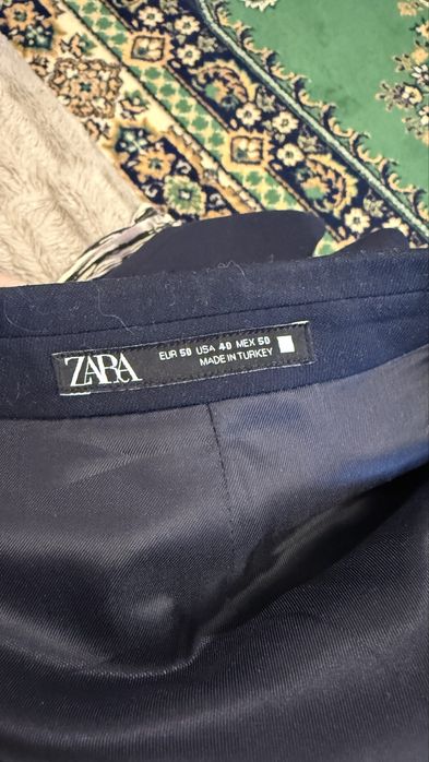 Костюм мужской Zara