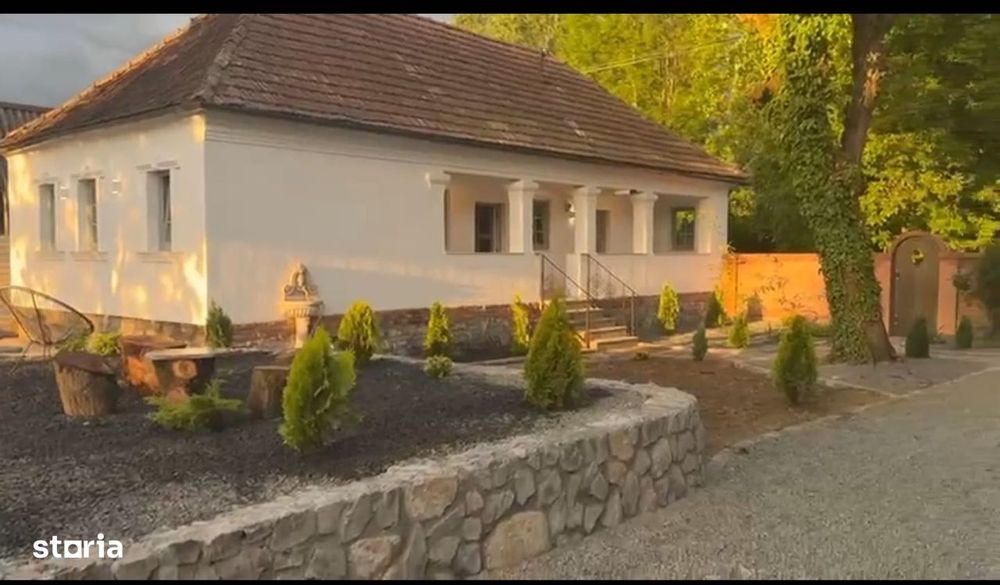 Casă foarte frumoasa la 7 min de Deva