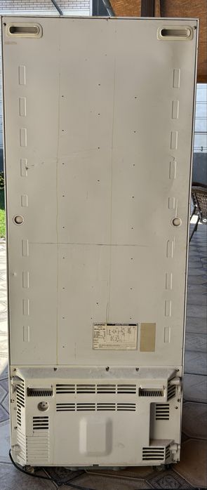 Холодильник daewoo