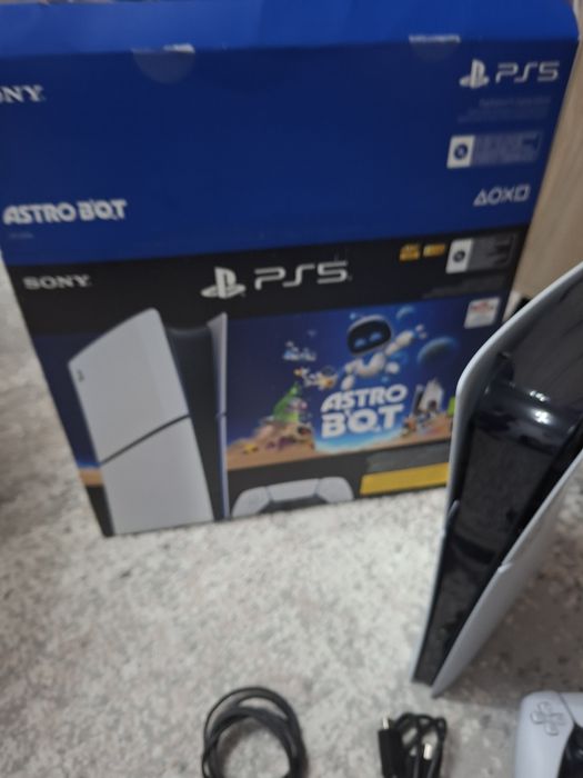 PS5 Slim DIGITAL 1TB  stare exceptionala schimb cu series x
