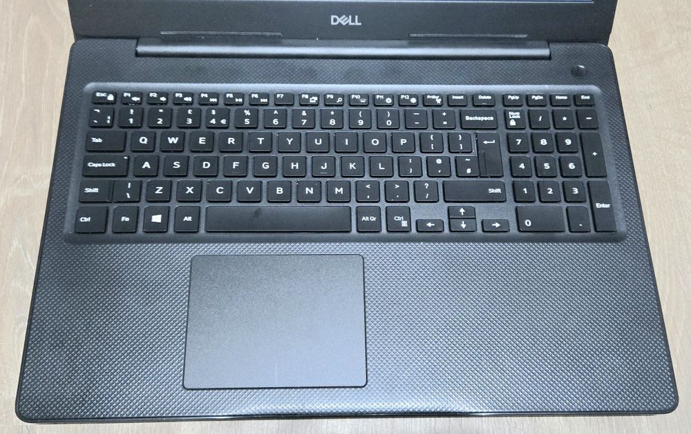 Laptop Dell Inspiron 15 3552 Intel Celeron N3060 4GB RAM Fanless