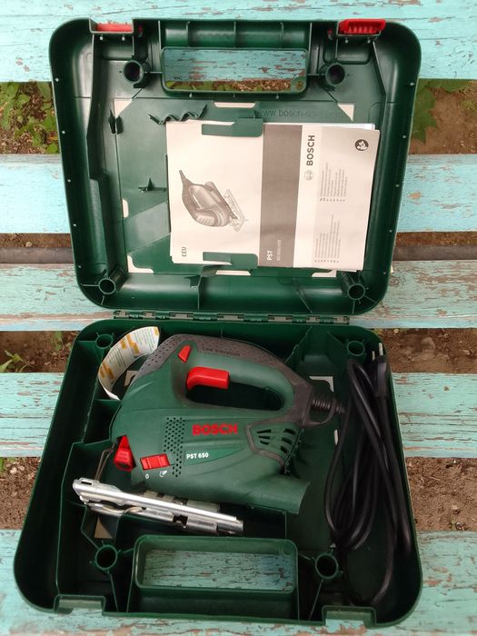 Электролобзик BOSCH