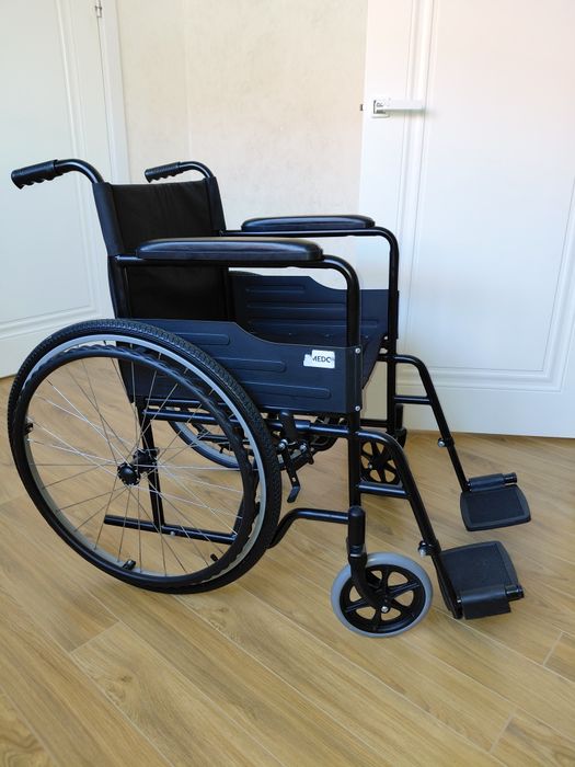 Инвалидная коляска
