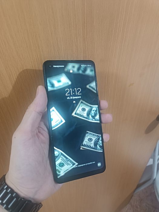 Продам телефон Самсунг