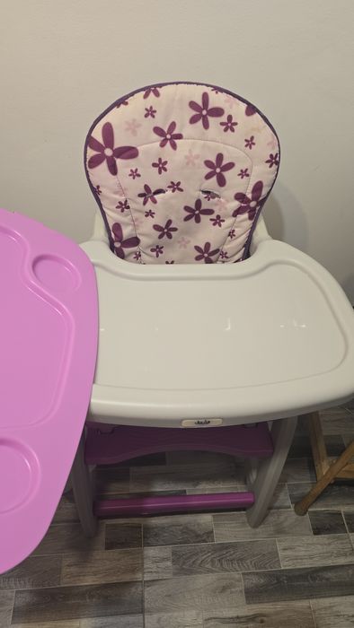 Scaun de masa 2 in 1 pentru bebelusi si copii