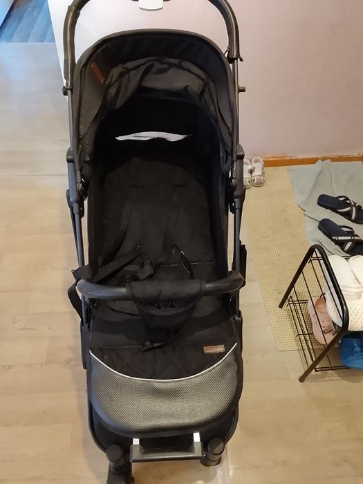 Продам коляску детскую