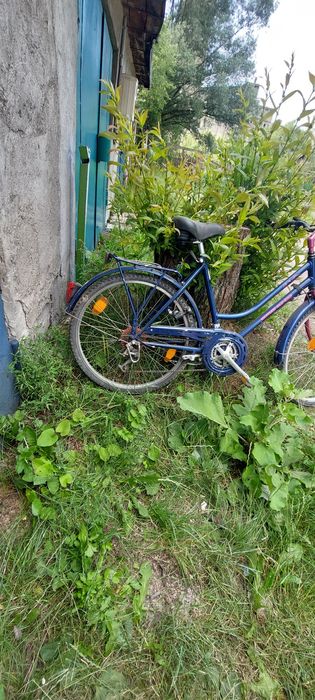 Vind doua biciclete