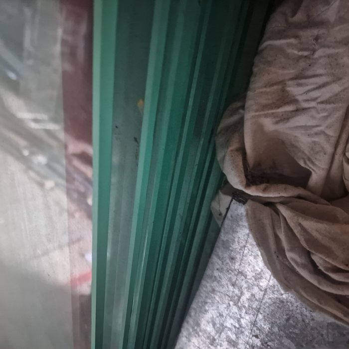 Продам стекло коленное