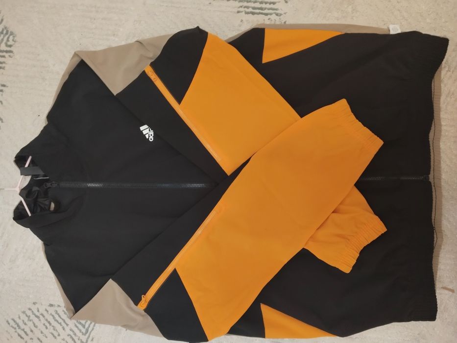 Продам ветровка Adidas