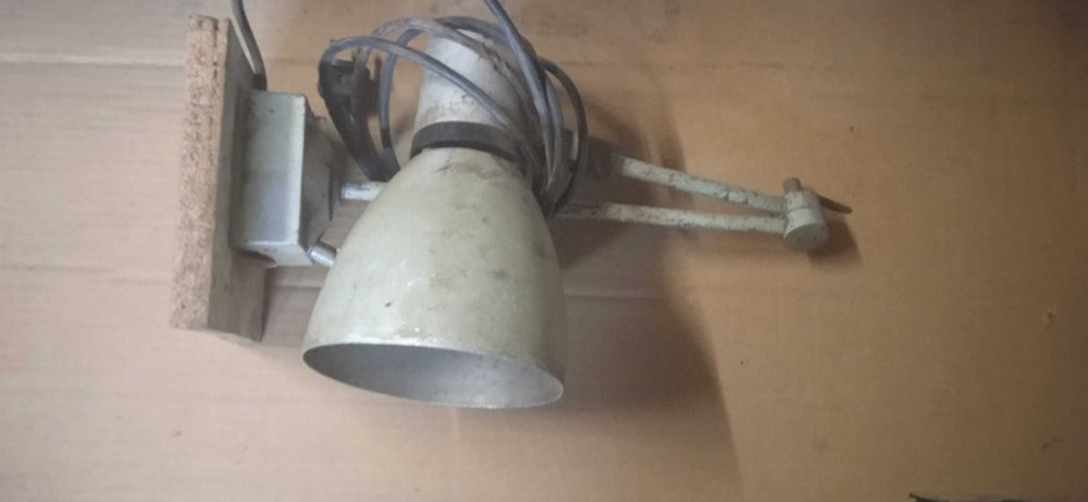 Vand Lampi in stare buna