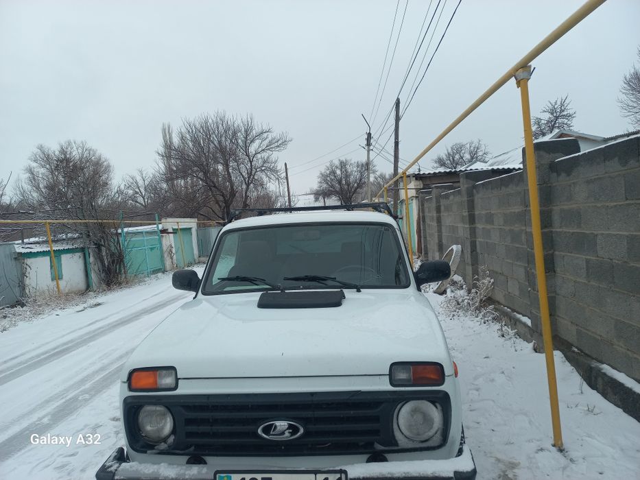 Нива көлігі сатылады