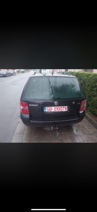 Vând Volkswagen pasat