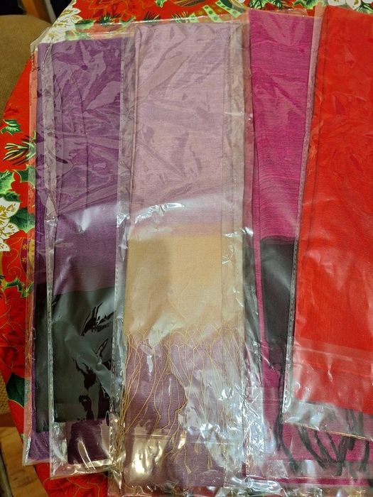 Шал от сурова коприна