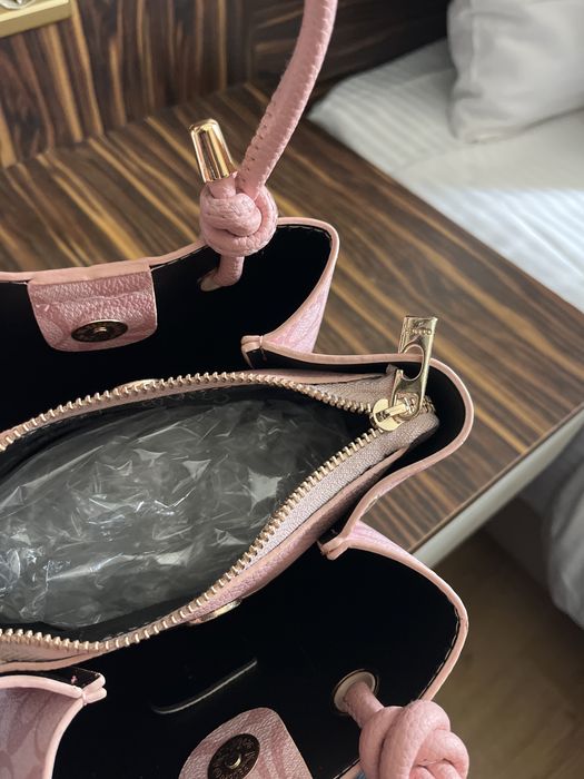 Розова coach mini bag