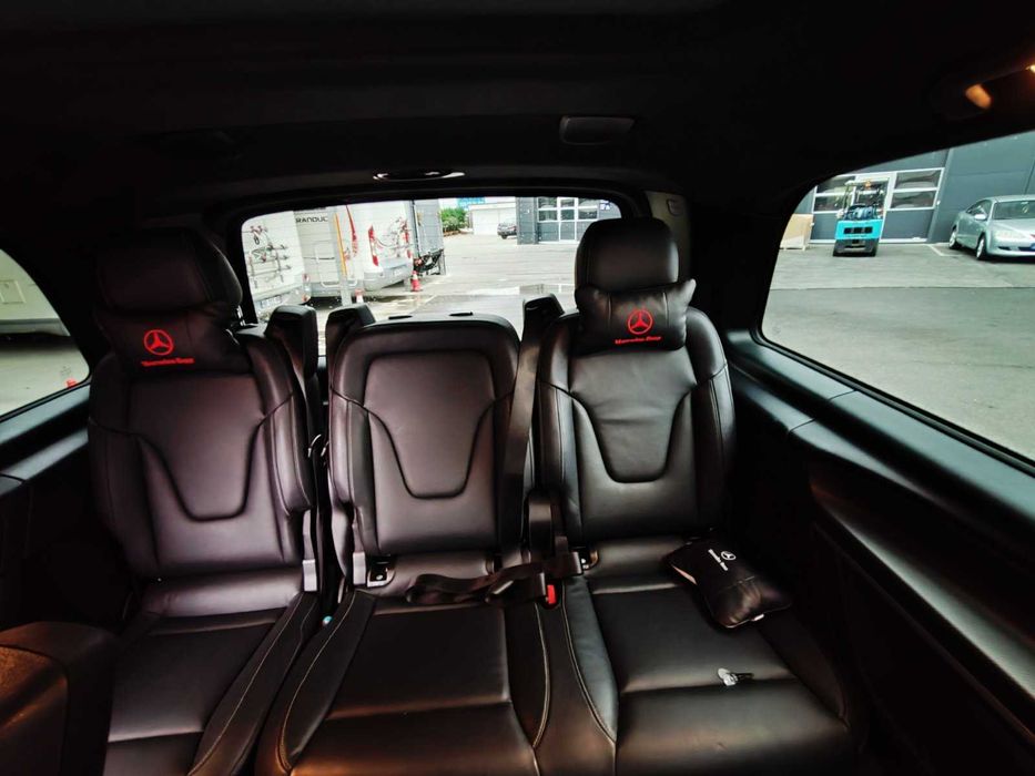Пътнически бус под наем Mercedes V Class. Наем на 6+1 ван. Трансфери