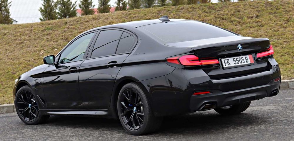 BMW 530e / G30 / 2021 / Lci /Laser/M sport/Harman/Masaj/Camera/292 CP