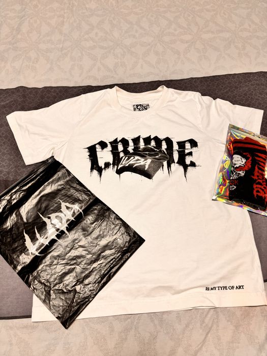 Продавам тениска луда и чорапи братуха