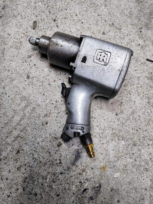 Пневматичен гайковерт 1/2