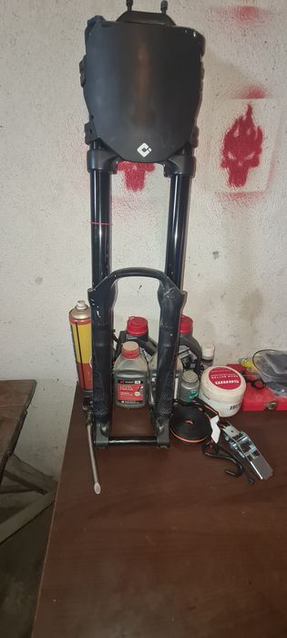 Rockshox Boxxer 27.5