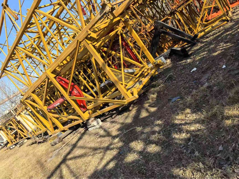 Кран Башенный 8 T