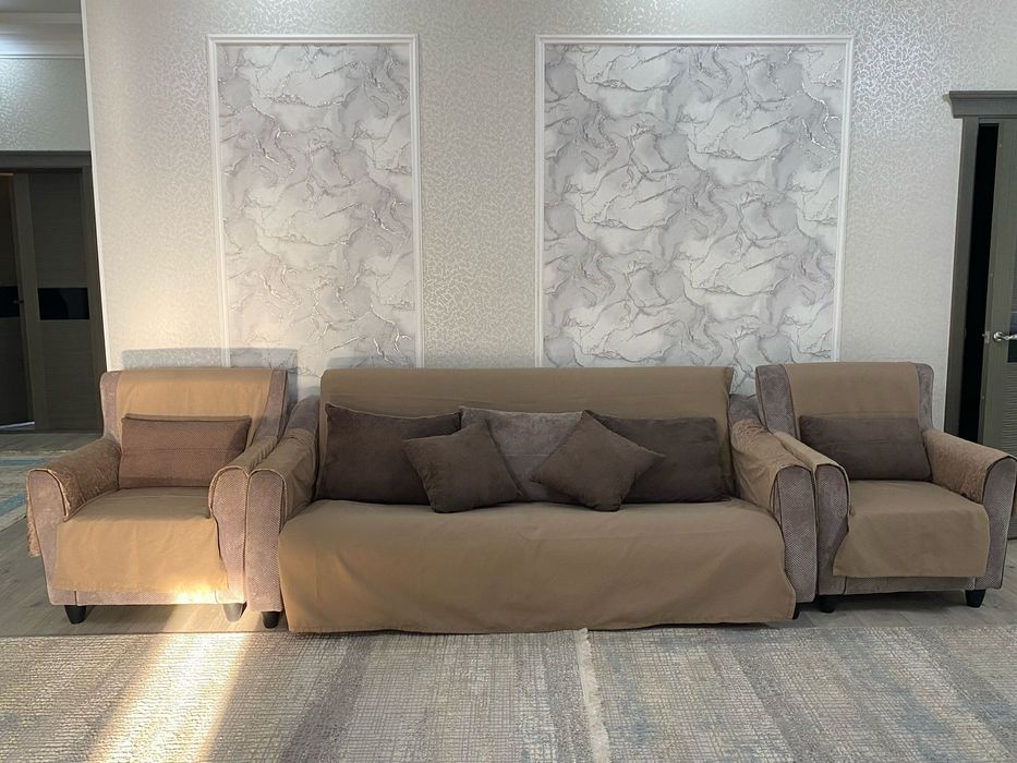 Диван с креслом сатылады