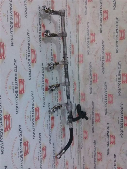 rampa injectoare volkswagen touareg 2.5 tdi an fabr. 2005