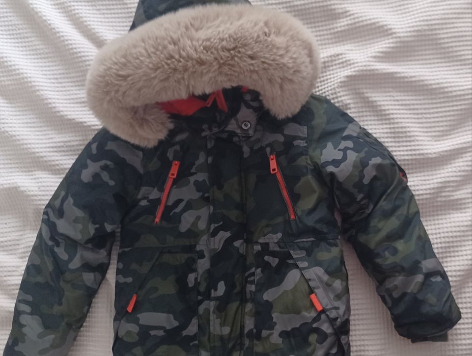 Топло детско зимно оригинално яке размер 122см 5г