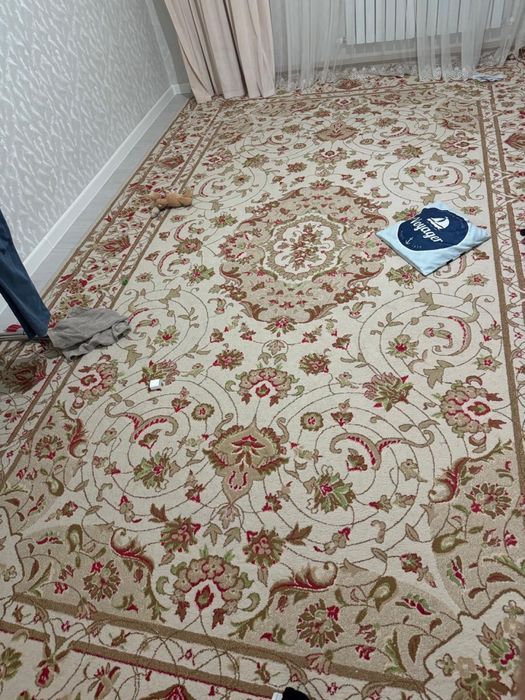 Кілемдер сатылады. Продаются ковры