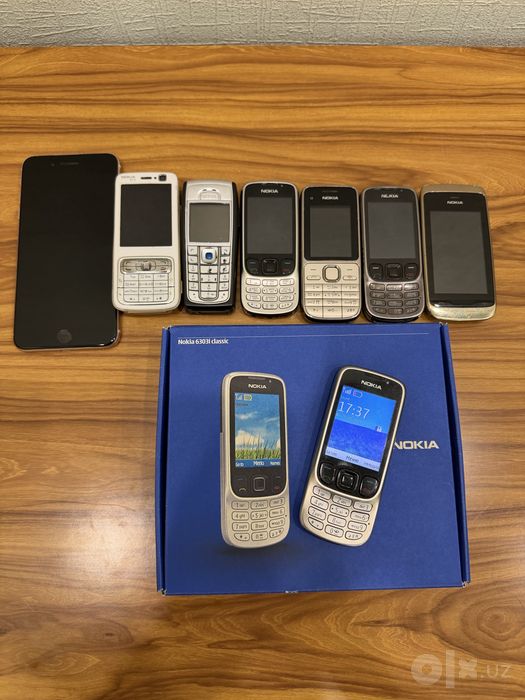 Nokia retro telefon va iphone