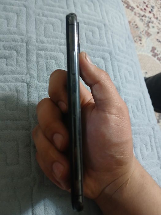 Продам iphone xr