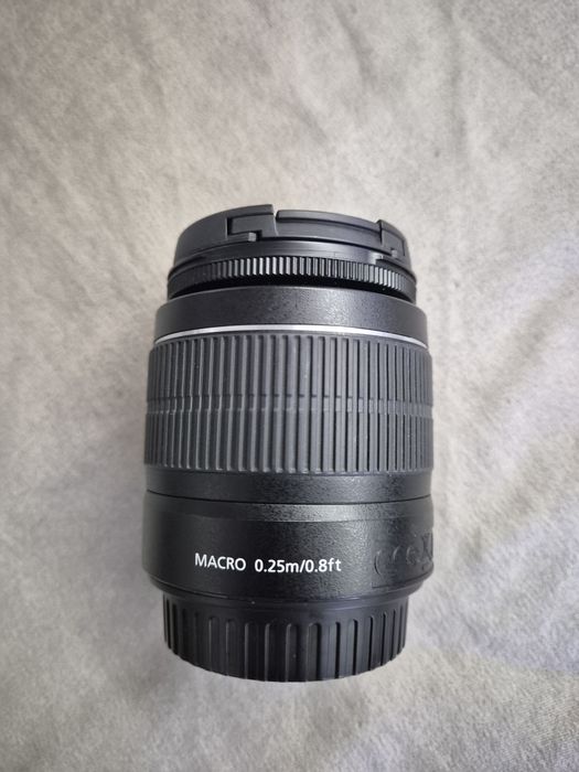 Cameră DSLR Canon Eos 4000D