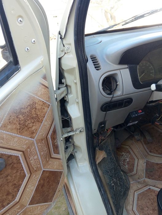 Хитой лабо  сотилади