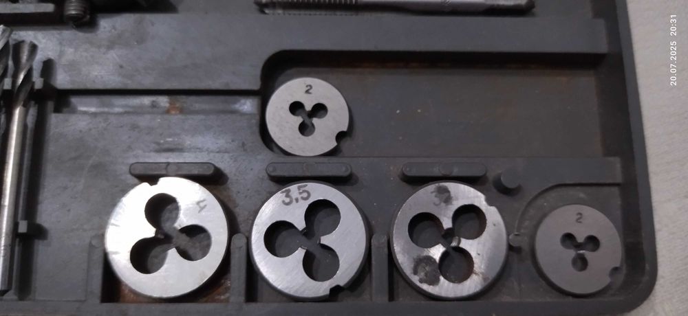 " Набор слесарный для резьб м-3, 3,5, 4, 5."