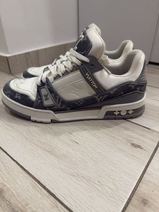 Lv traineri gri 43