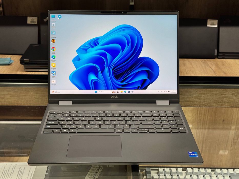 Mobile Workstation DELL Precision 7670