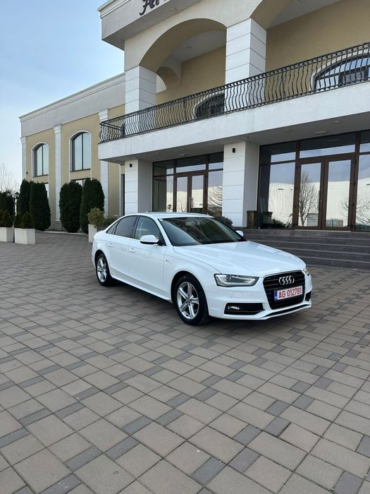 Vând Audi A4 2016