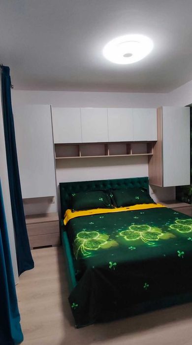 Apartament 2 camere semidecomandat mamaia  tabara de inchiriat.