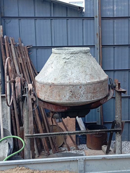 Продам Бертона мешалку