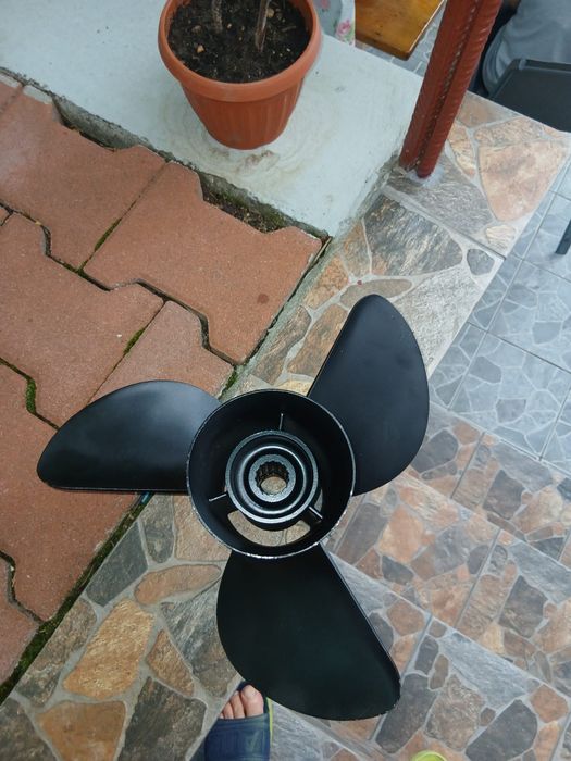 Elice pentru motor barcă