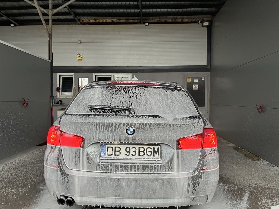 BMW F11 520D 2012