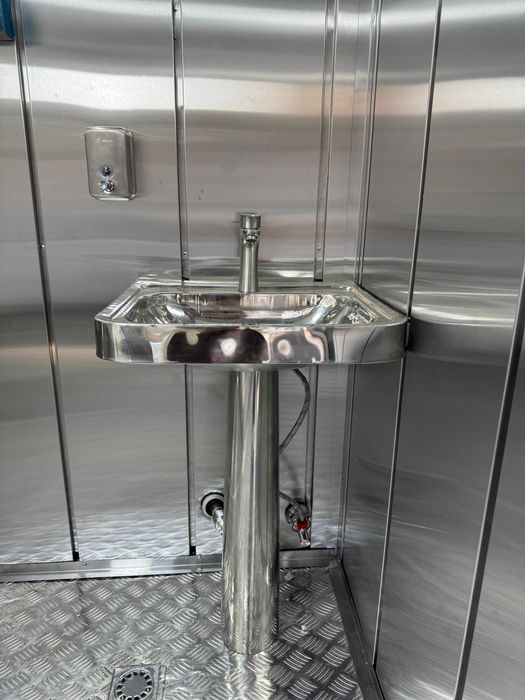 Общественный модульный туалет