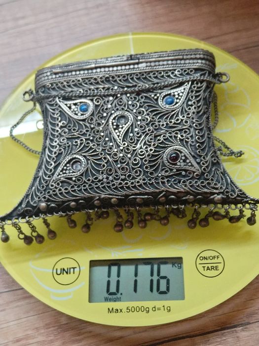 Продавам антикварна сребърна Барутница филиграм 19-век уникална