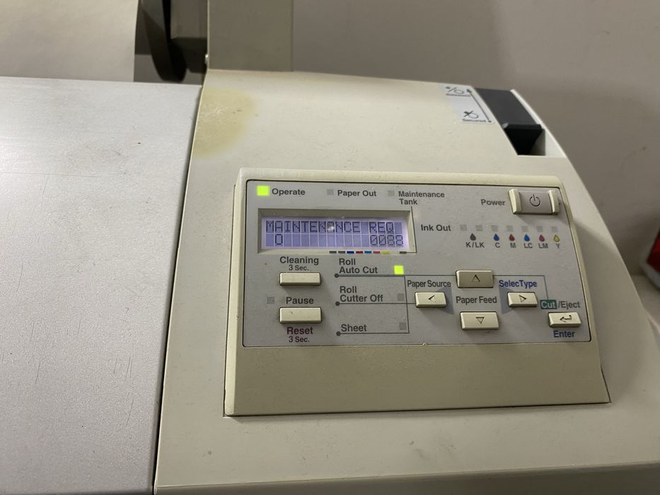 Плоттер Epson Stylus Pro 7600