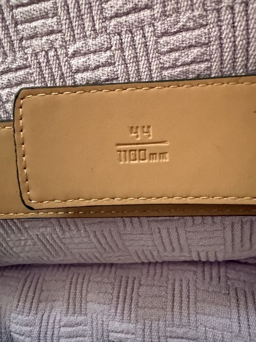 Curea Louis Vuitton noua neagra de firma