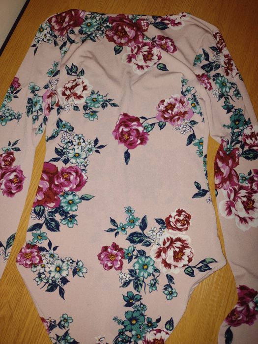 Body Bershka 34/ xs