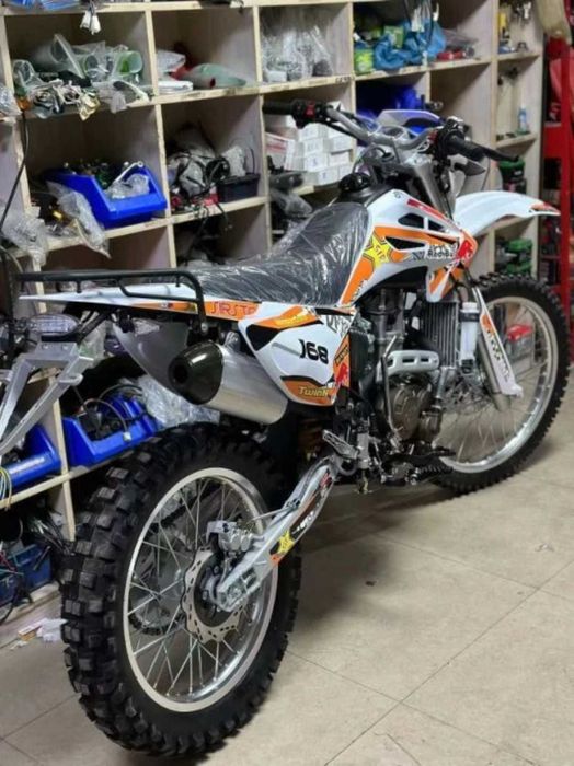 Ендуро 250cc Zongshen • НА 300 км • Като нов • Стартер+Кик • Топ състояние