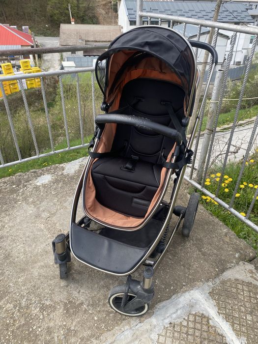 Бебешка количка с два коша