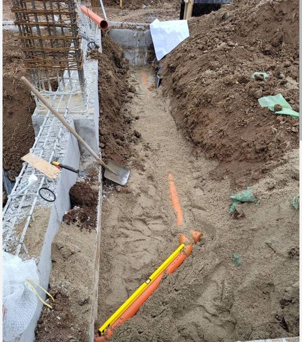 Firmă cu experiență efectuam  subtranversari branșamente și săpături