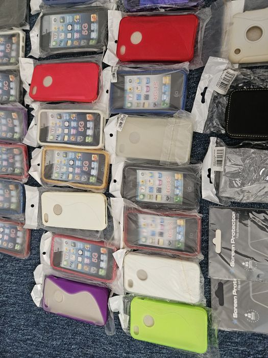 Lot / set huse diverse modele si culori pentru telefoane Apple Iphone
